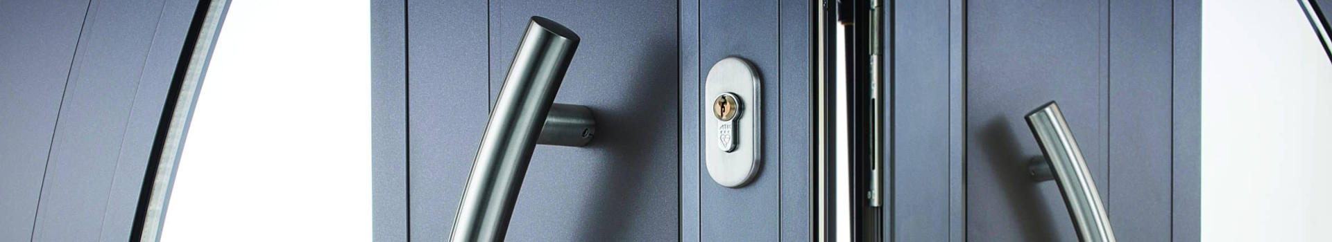 Izdelava in montaža vhodnih vrat Spodnjeposavska